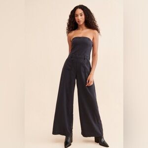 Pilcro Anthropologie the Skipper Black Strapless Jumpsuit Wide-Leg Design NWT 4